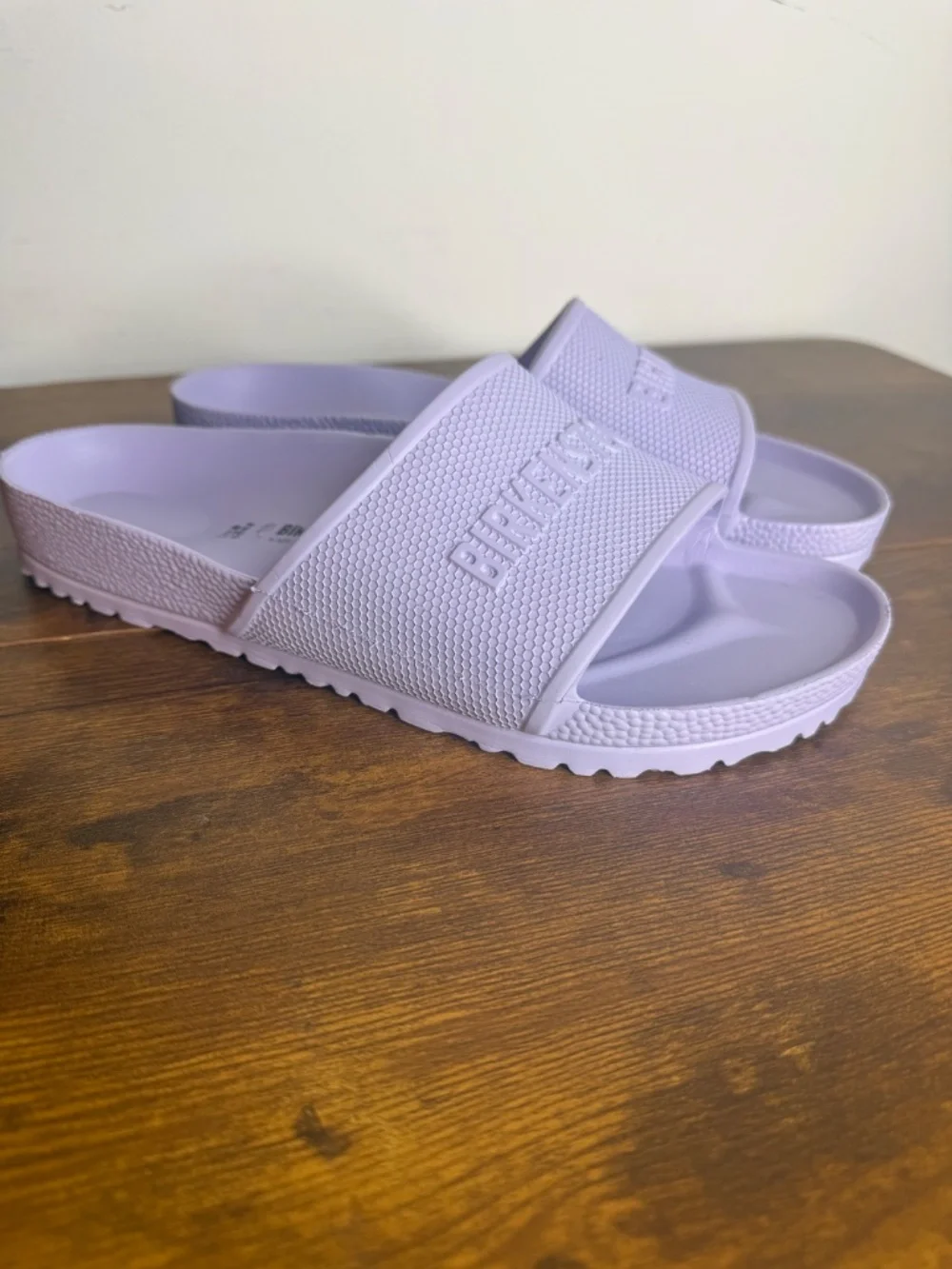 Birkenstock Barbados EVA slides (Size 42) in the Purple Fog colorway